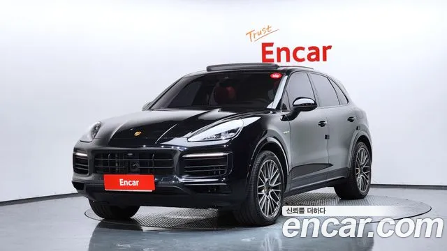 Porsche Cayenne 2023