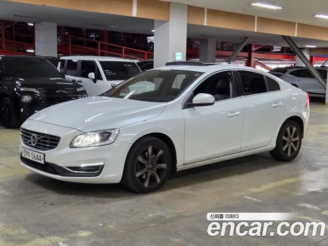 Volvo S60 2015