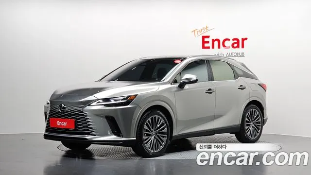 Lexus RX 2023