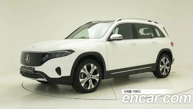 Mercedes-Benz EQB 2025