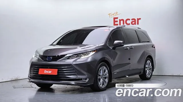 Toyota Sienna 2021