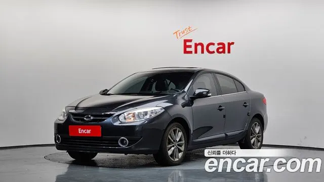 Renault SM3 2012