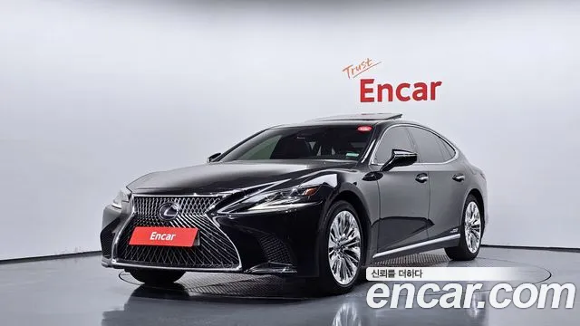 Lexus LS 2018