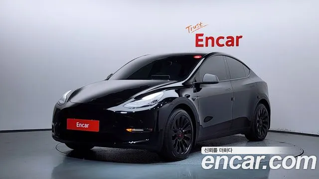 Tesla Model Y 2022