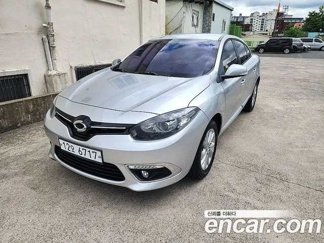 Renault SM3 2015