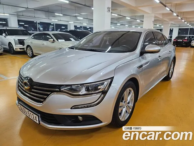 Renault SM6 2016
