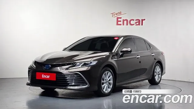 Toyota Camry 2021