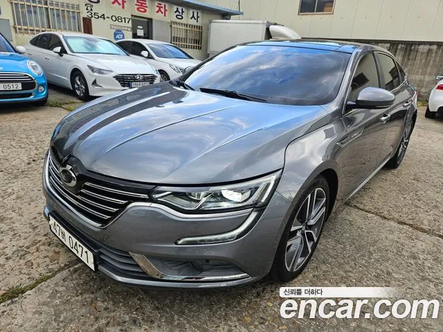 Renault SM6 2016