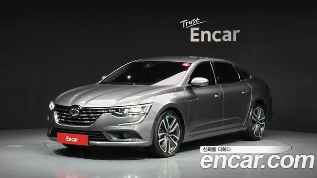 Renault SM6 2016