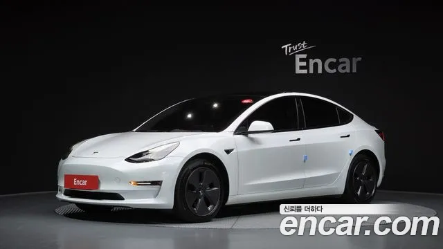 Tesla 3 2021