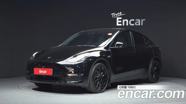 Tesla Model Y 2022