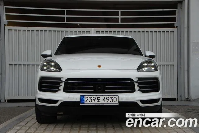 Porsche Cayenne 2023