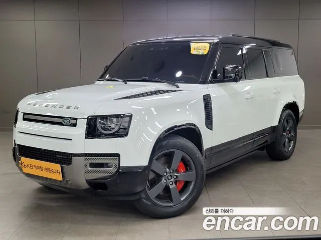 Land Rover Defender 2023