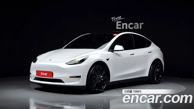 Tesla Y 2021
