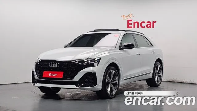Audi Q8 2025