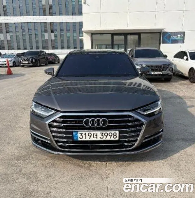 Audi A8 2021
