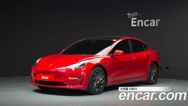 Tesla Model 3 2022