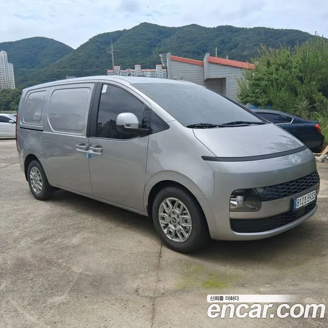 Hyundai Staria 2026