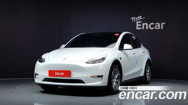 Tesla Model Y 2022