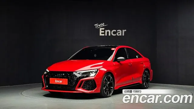 Audi RS3 2024