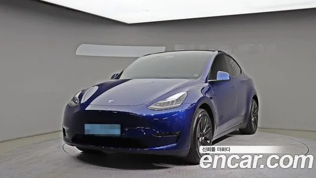 Tesla Y 2021
