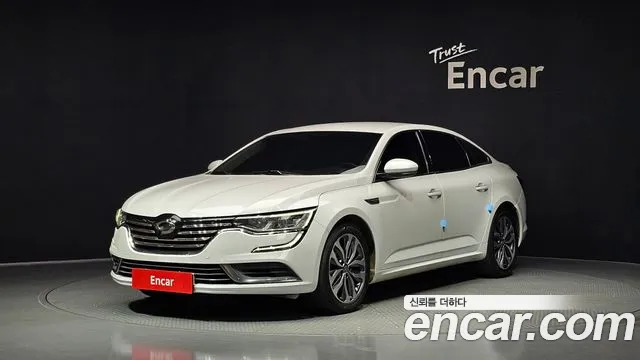 Renault SM6 2016