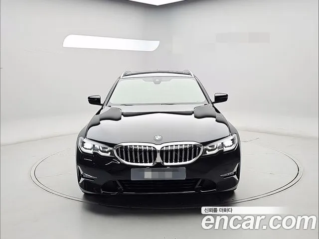 BMW 3-Series 2021