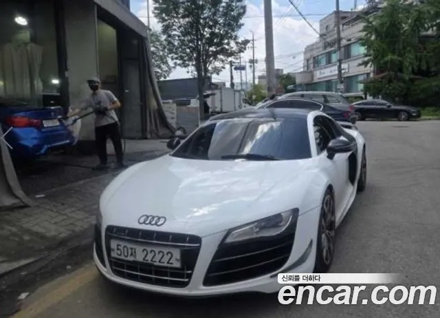 Audi R8 2010