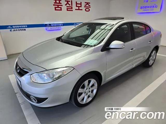 Renault SM3 2010