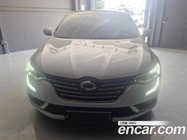 Renault SM6 2019