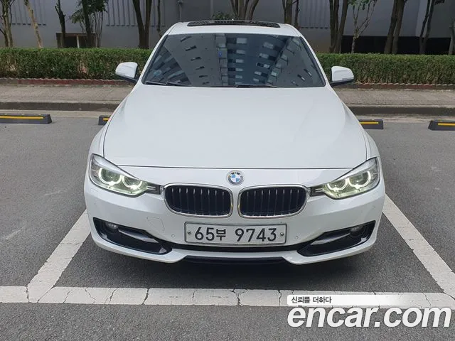 BMW 3-Series 2013