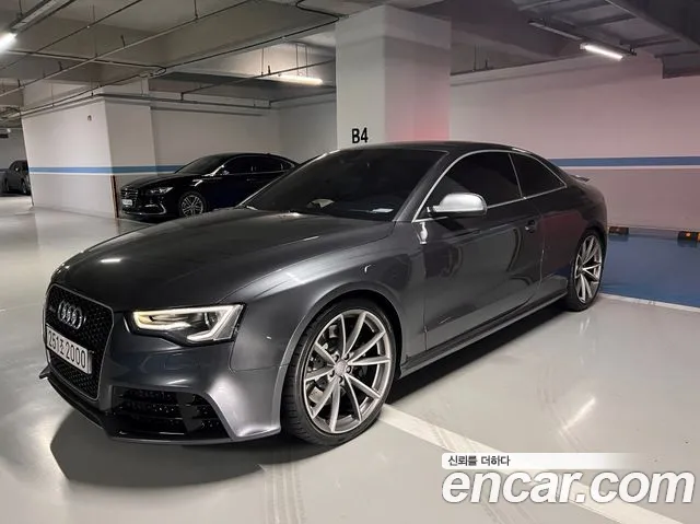 Audi RS5 2016