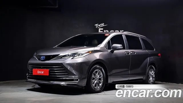 Toyota Sienna 2023