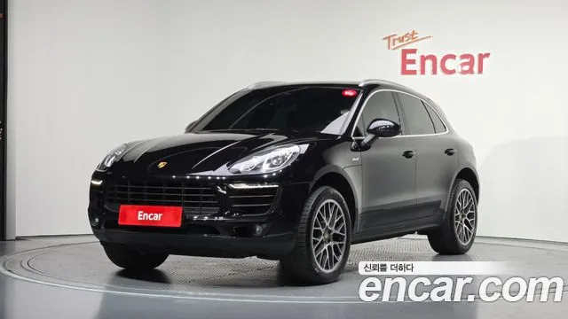 Porsche Macan 2016