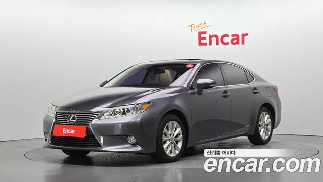 Lexus ES 2013