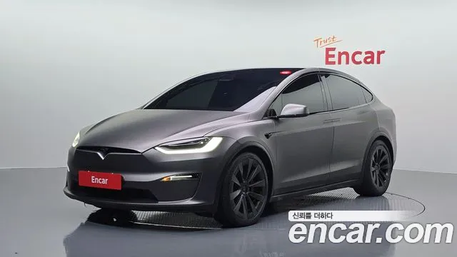 Tesla Model X 2023