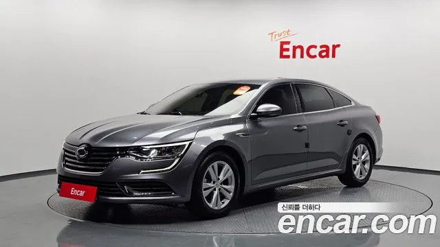 Renault SM6 2016