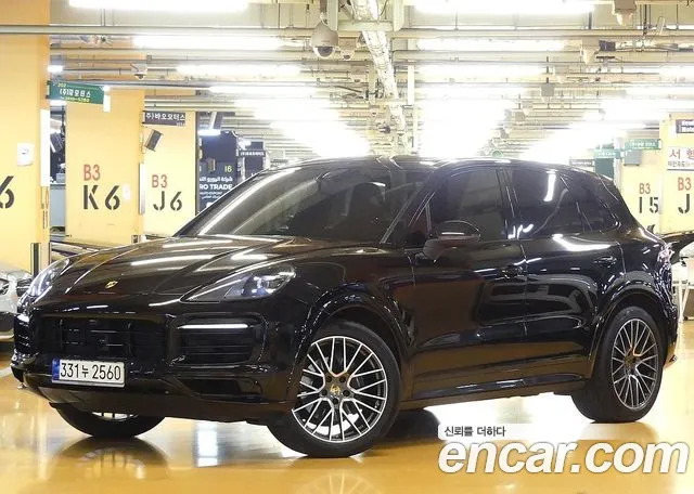 Porsche Cayenne 2022