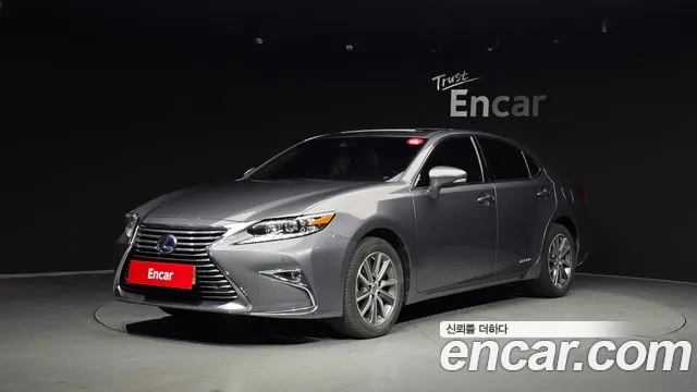 Lexus ES 2017