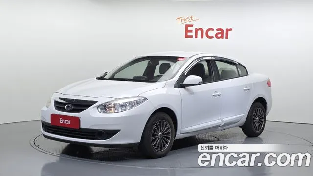 Renault SM3 2012