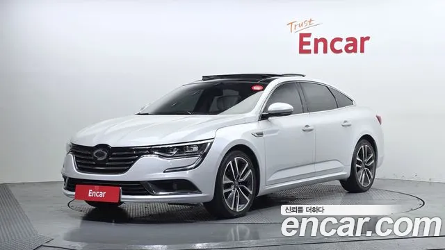 Renault SM6 2016