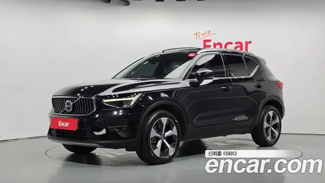 Volvo XC40 2022