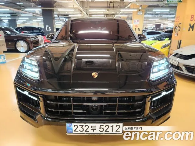 Porsche Cayenne 2025
