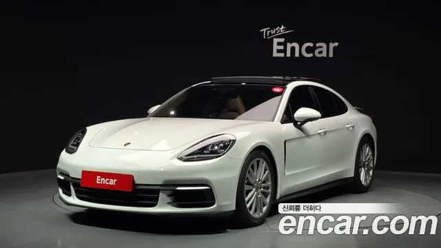 Porsche Panamera 2018