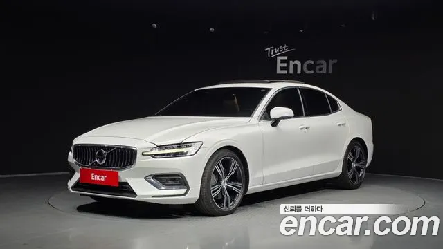 Volvo S60 2021