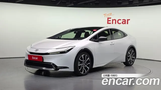 Toyota Prius 2024