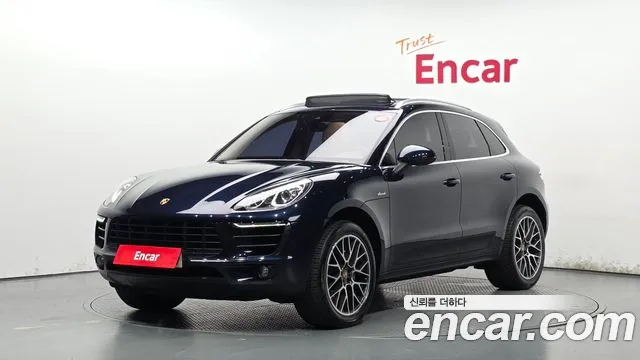 Porsche Macan 2016