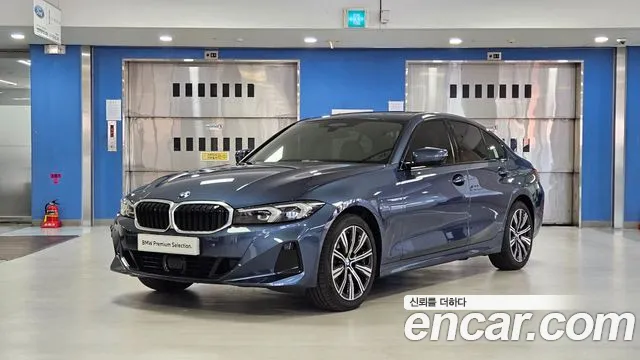 BMW 3-Series 2025