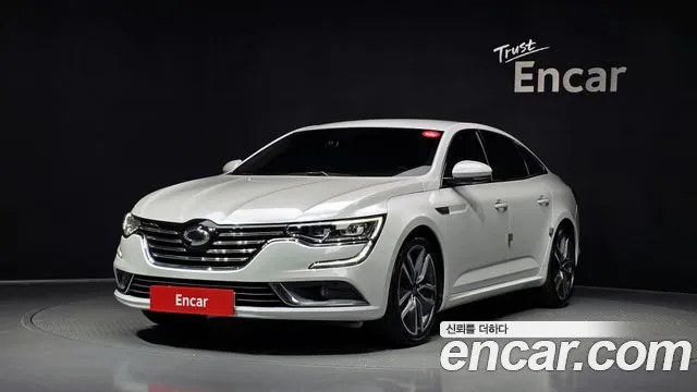 Renault SM6 2016