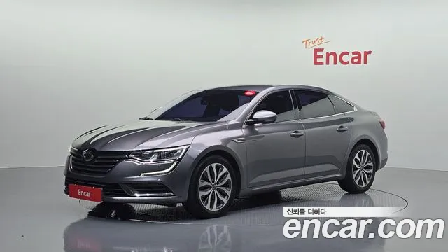 Renault SM6 2016